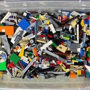 4lbs of Assorted Legos